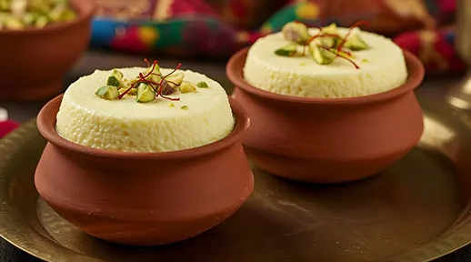 Live counters catering Chowk